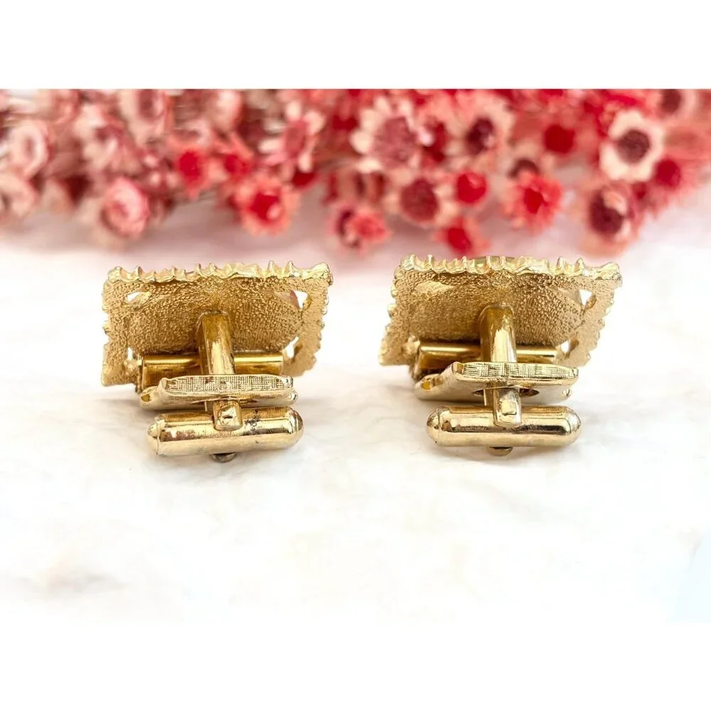 Green Thermoset Midcentury Mesh Wrap Gold Toned Square Vintage Cufflinks